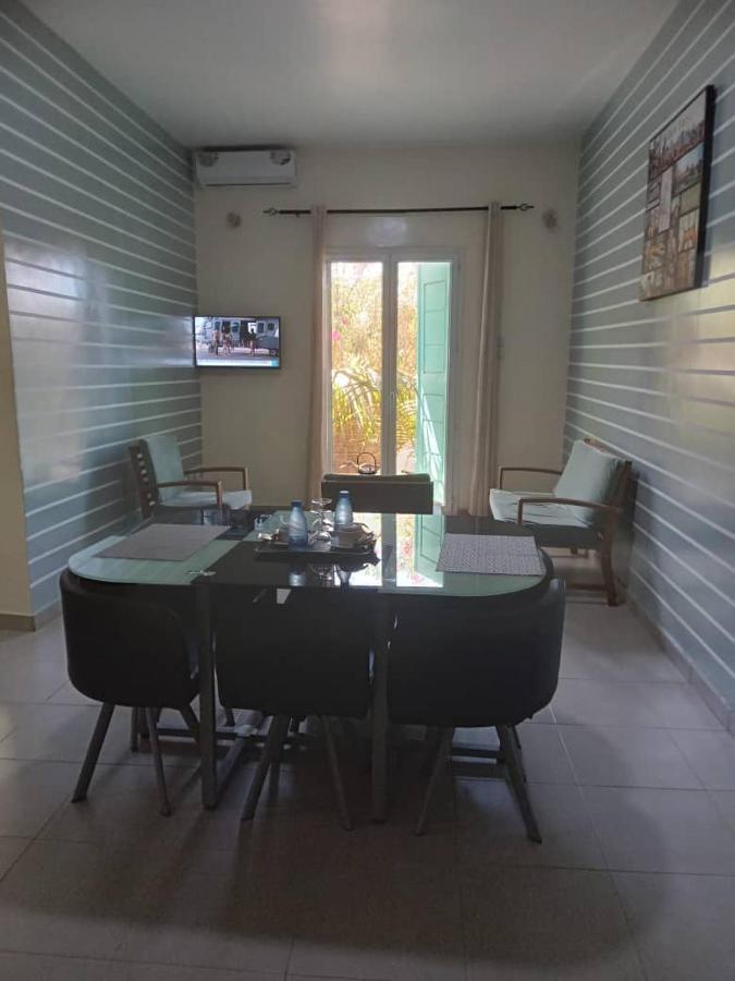 Residence Marie France Mendy Toubab Dialao Eksteriør bilde
