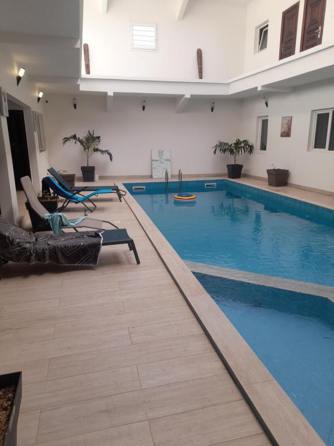 Residence Marie France Mendy Toubab Dialao Eksteriør bilde